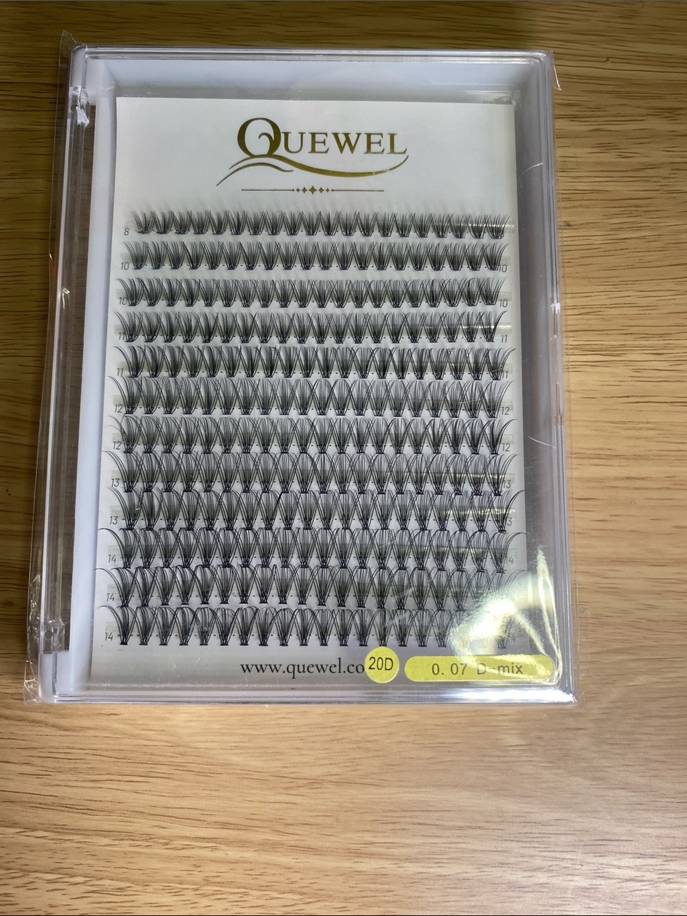 Quewel Individual Lash Clusters - Black